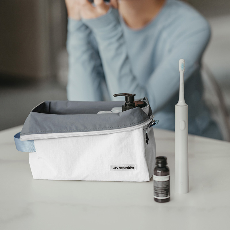 Naturehike Oxygen Travel Toiletry Bag Portable Outdoor