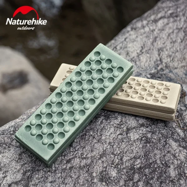 NATUREHIKE Ultralight Camping Mat | Portable and Foldable - Image 4