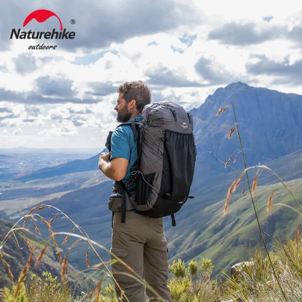 NATUREHIKE 60L Hiking Backpack Climbing Backpack Travel Bag - Image 6